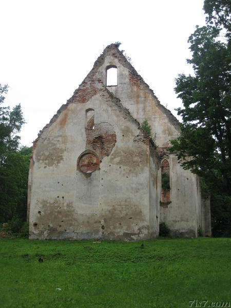 Helme church ruins