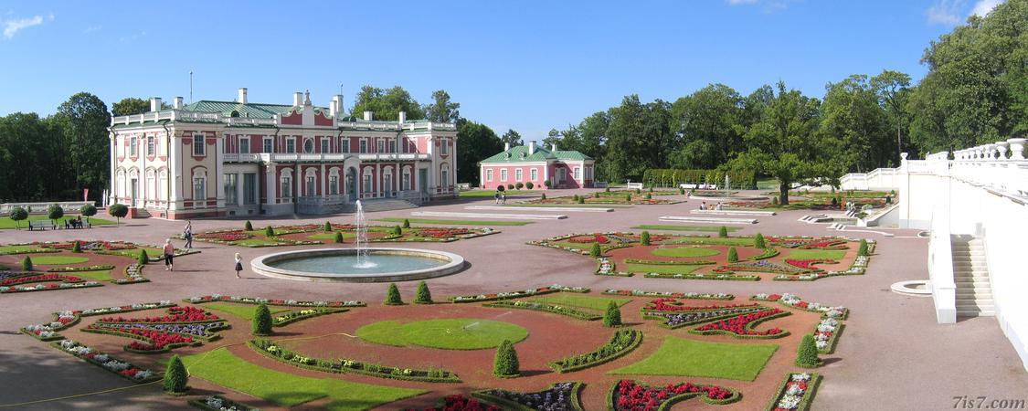 Kadriorg Palace gardens