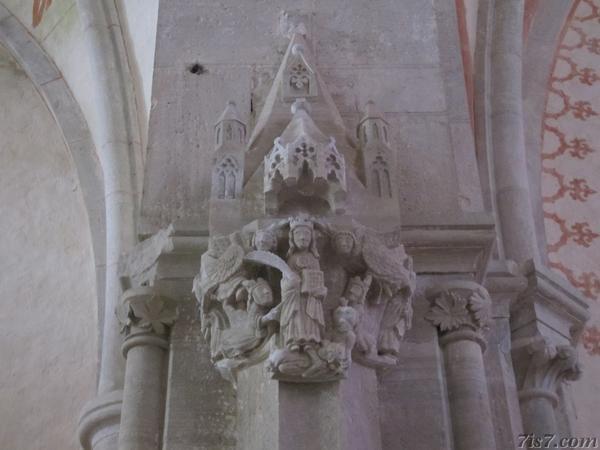 Sculpture in Karja church