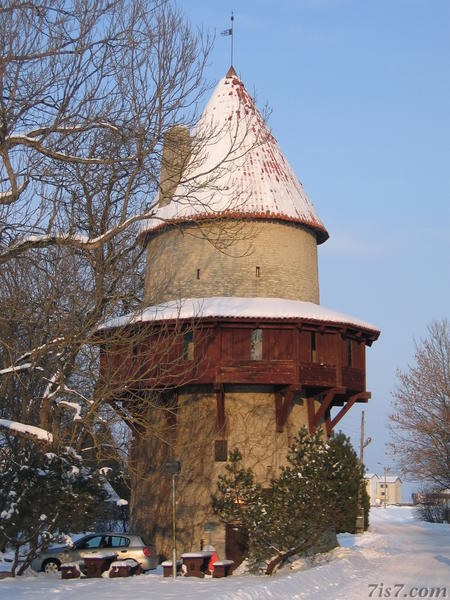 Kiiu Tower, a solitary fortress tower.
