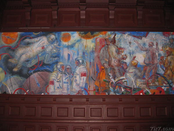 Maarjamäe castle Soviet mural cosmonauts
