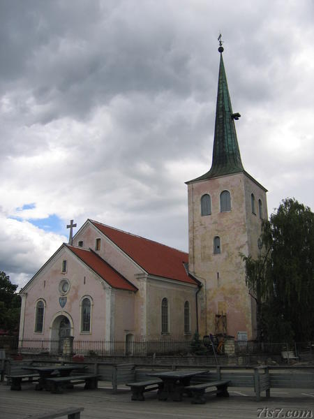 Paide Church seen from the side