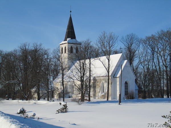 Pühalepa church
