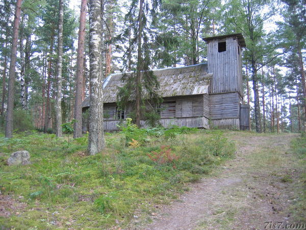 Puutli Church.