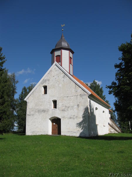 Taagepera church front