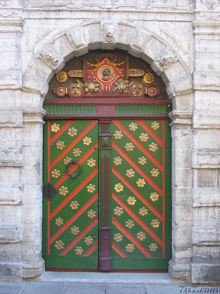 Door of the house of the Black Heads