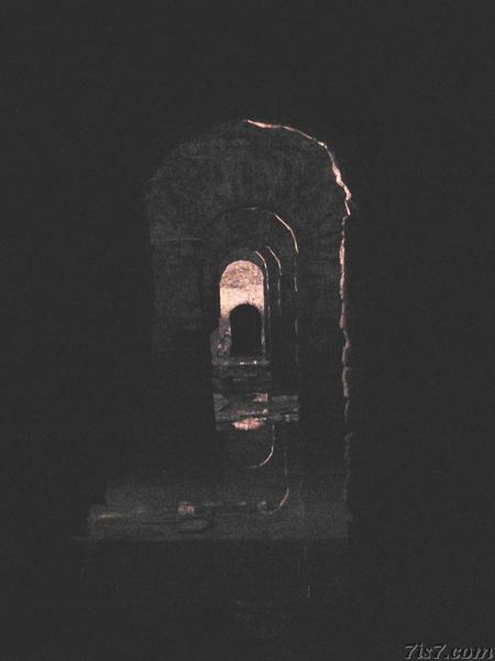 Tunnel end