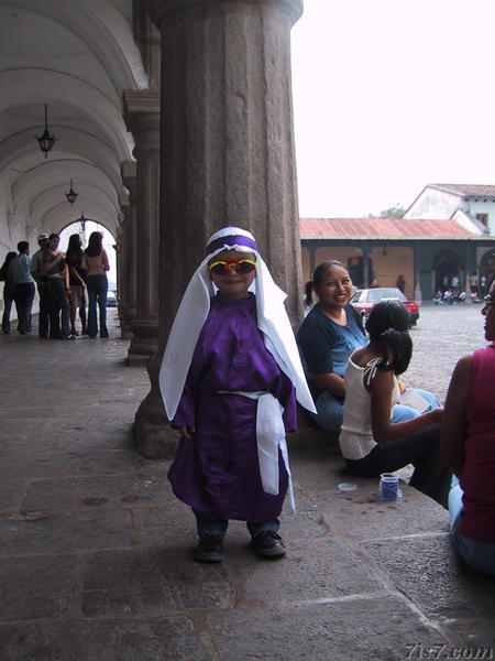 Semana Santa - Boy