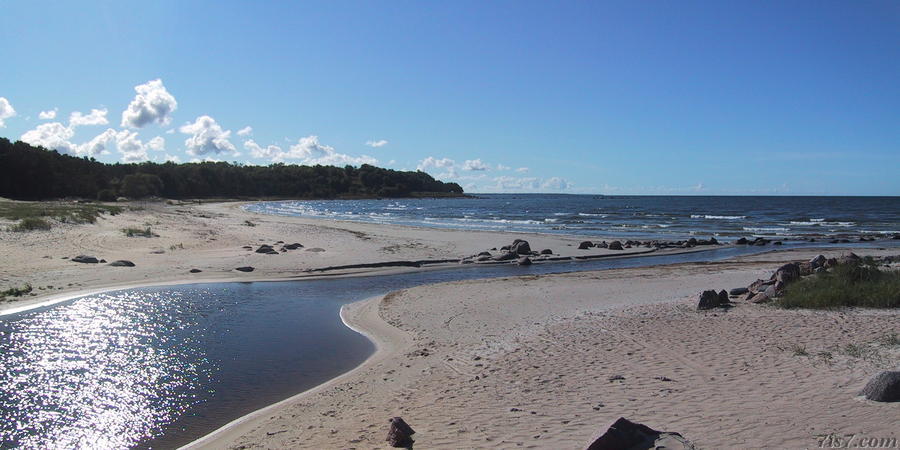 Vääna-Jõesuu Beach