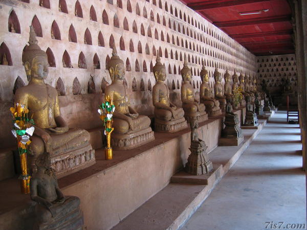 Wat Sisakat