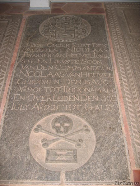 Dutch Tombstone