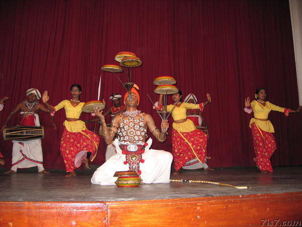 Kandyan Dance Show